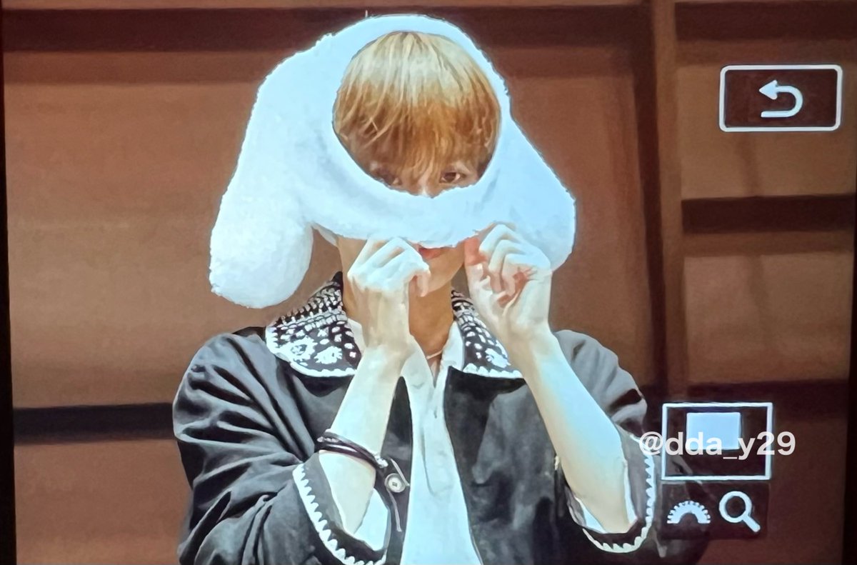 dda_y29's tweet photo. 251011 AB6IX Mdash 1부 pre
꜀^. ̫.^꜆💕
#AB6IX #이대휘 #LEEDAEHWI https://t.co/zSzNO3elYF