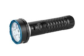 XdelaC's tweet image. #PerSec 
#Survival

With various crises happening, I thought I&apos;d share some things I learned from emergency and crisis pros. 

The 4 NON-NEGOTIABLES on your bedside at night:    

1. For emergency calls
2. BRIGHT beam
3. STURDY footwear (no fragile slip-ons)
4. Where legal/viable