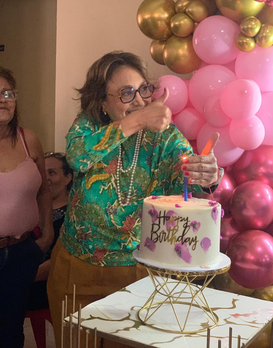 Secretaría de Organización AD en Resistencia Lara (@adorg_laraof) on Twitter photo Entre familia y compañeros nuestra secretaria general compañera <a href="/SobellaMejias/">Sobella Mejías</a> celebró un año más de vida recibiendo expresiones de solidaridad y compañerismo, mujer conocida por su larga trayectoria en defensa de la institucionalidad y democracia del país Entre familia y compañeros nuestra secretaria general compañera <a href="/SobellaMejias/">Sobella Mejías</a> celebró un año más de vida recibiendo expresiones de solidaridad y compañerismo, mujer conocida por su larga trayectoria en defensa de la institucionalidad y democracia del país