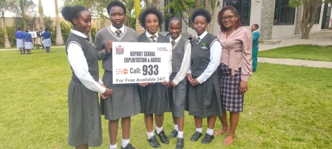 🌸 #IDG2025 “The Girl I Am, The Change I Lead”

Today we celebrate girls on the frontlines of change! 💪🏾
At Lifeline Childline Zambia, we amplify girls’ voices, protect their rights &amp; support their leadership through the 116 Helpline and community action.

<a href="/unfpazambia/">UNFPA Zambia</a>

#IDG2025