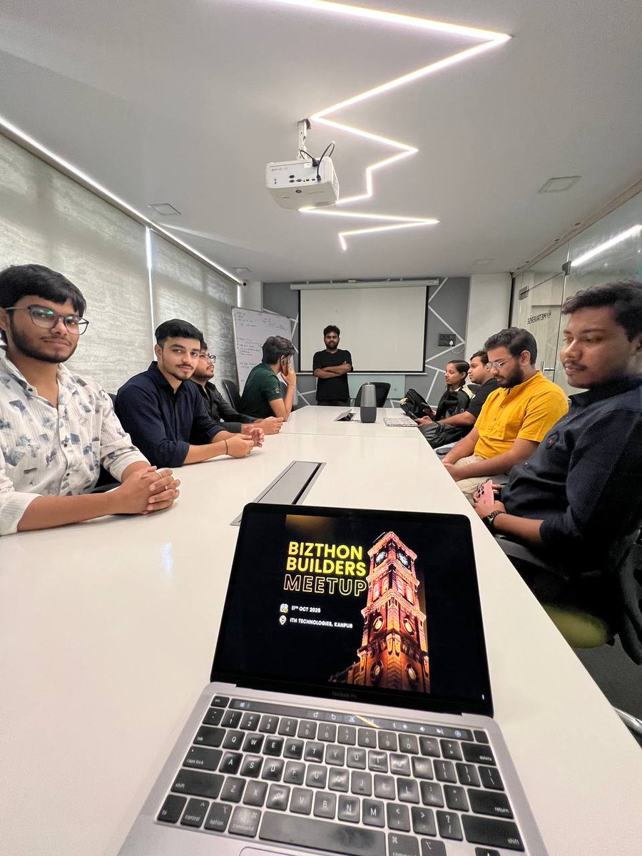 Joined The Builders Meetups by <a href="/BizthonOfficial/">BizThon | Global Business Hackathon</a>,
And the techy vibes are amazing met various amazing peoples 🤩 #Builders #Meetups #Tech #Vibes #Peoples