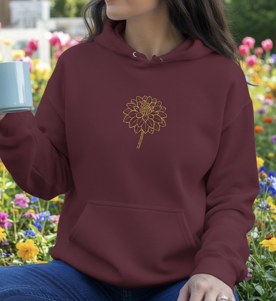 NailsCreekCrew's tweet image. 🍂🍁ITS FALL YALL!🍁🍂
#dahlia #embroidered #hoodie 
nailscreekdesigns.etsy.com/listing/436727… #SmallBusiness #saturdaymorning