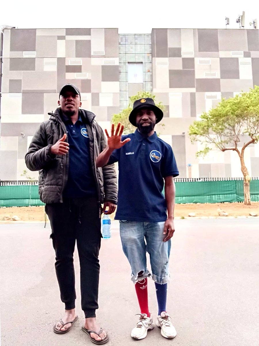 Katlegopane's tweet photo. AfrikaPro Cleaning Services ❤️ https://t.co/4VkRNdQjuY