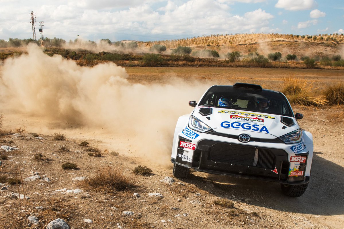 🔄 Roope Korhonen / Anssi Viinikka relevan a sus compatriotas en cabeza.

📊 <a href="/RallyeGranada/">Rallye de Tierra Ciudad de Granada</a>
⏱4️⃣:
1️⃣ Roope Korhonen 
2️⃣ Alejandro Mauro +46.5
3️⃣ Alexander Villanueva +1:35.9
4️⃣ <a href="/JoanVinyesDabad/">EquipVinyesDabad</a> +2:03.7
5️⃣ Francisco Dorado +2:29.5

#CERTRallycar 🇪🇸