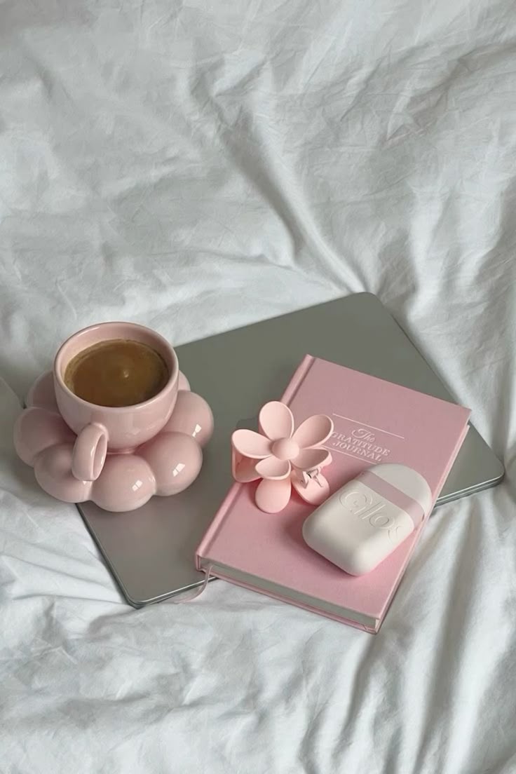 girls who bloom tweet media