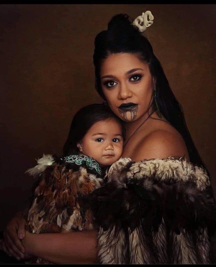 At0kirin4's tweet photo. I hate seeing people drawing the Metkayina as humans and making them light as day. They’re drawing Māori people…. White, like not even giving them their POC features. Like sure they can be light skinned but omfg stop making [what would be] full blooded indigenous ppl yt passing https://t.co/yS7QSjlBzS