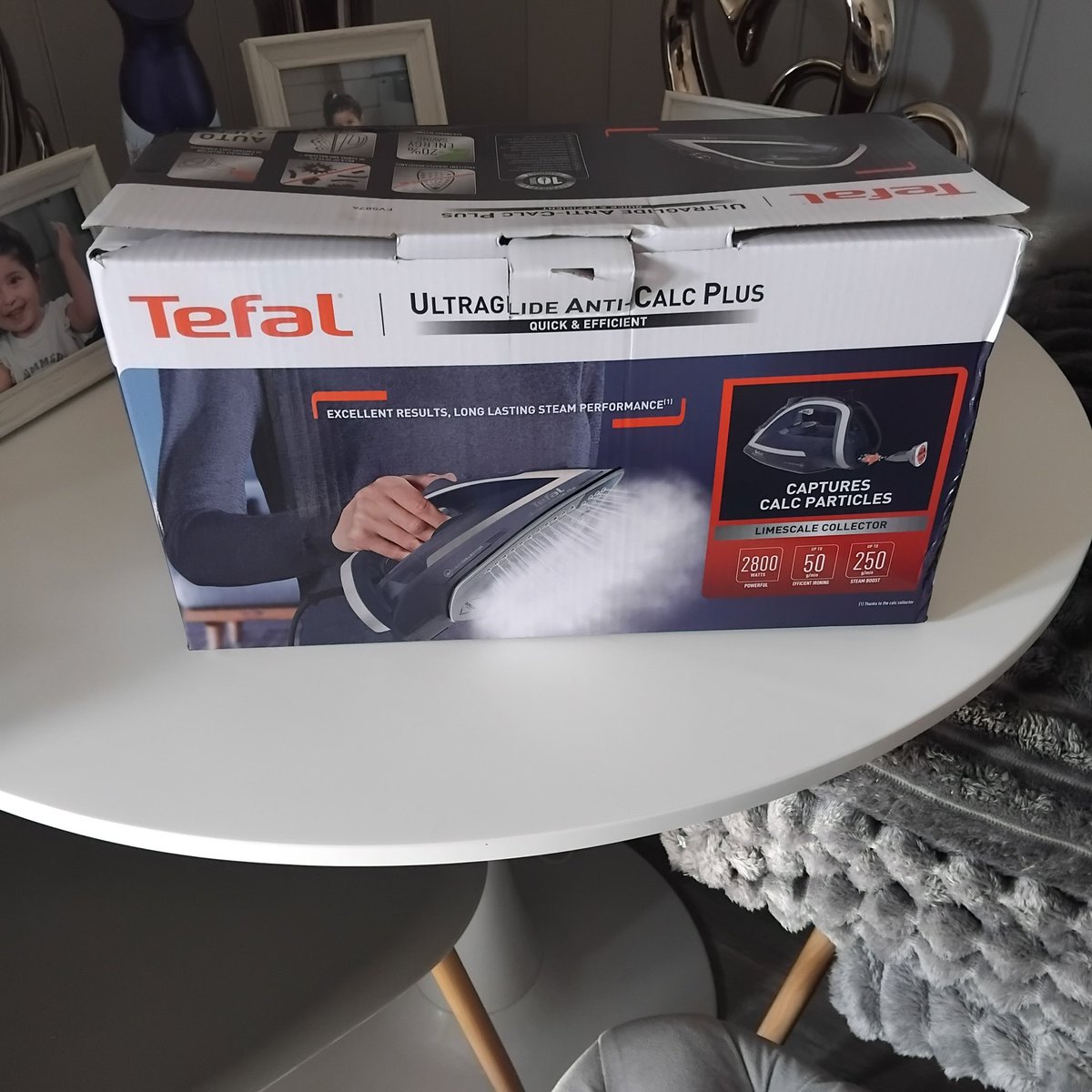 divabud68's tweet photo. @currys Again ,2nd iron ,again box not sealed ,I have spoken to @TefalUK and sent their response to you in a Dm ,how is this acceptable? https://t.co/FeEOlRpa7t