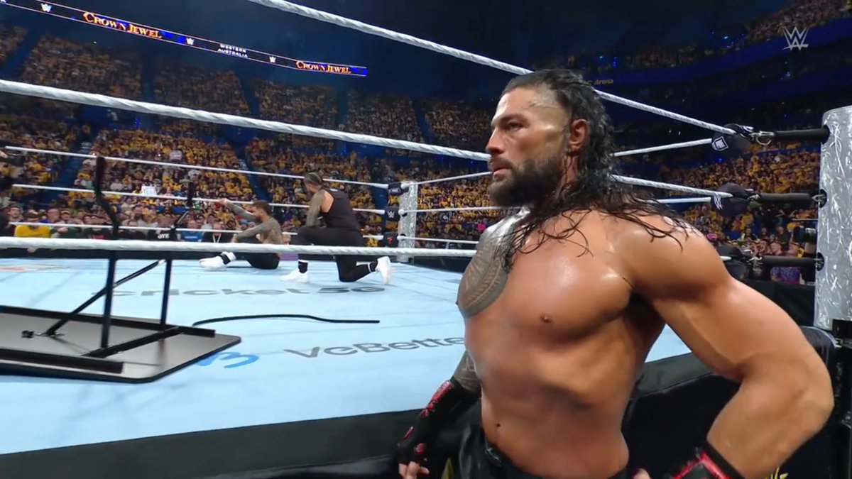 RomanRSource's tweet image. #RomanReigns #RomanEmpire #TheOTC #OTC #TribalChief #WWE #WWECrownJewel