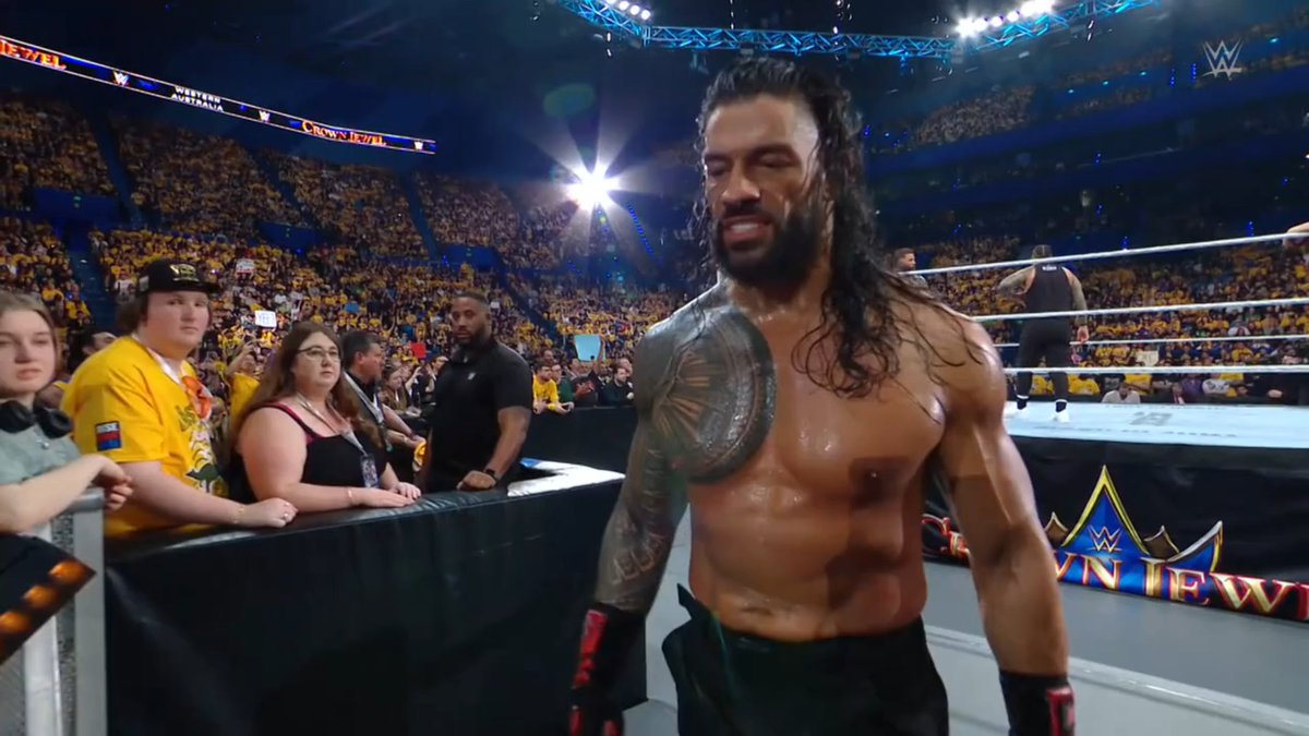 RomanRSource's tweet image. #RomanReigns #RomanEmpire #TheOTC #OTC #TribalChief #WWE #WWECrownJewel