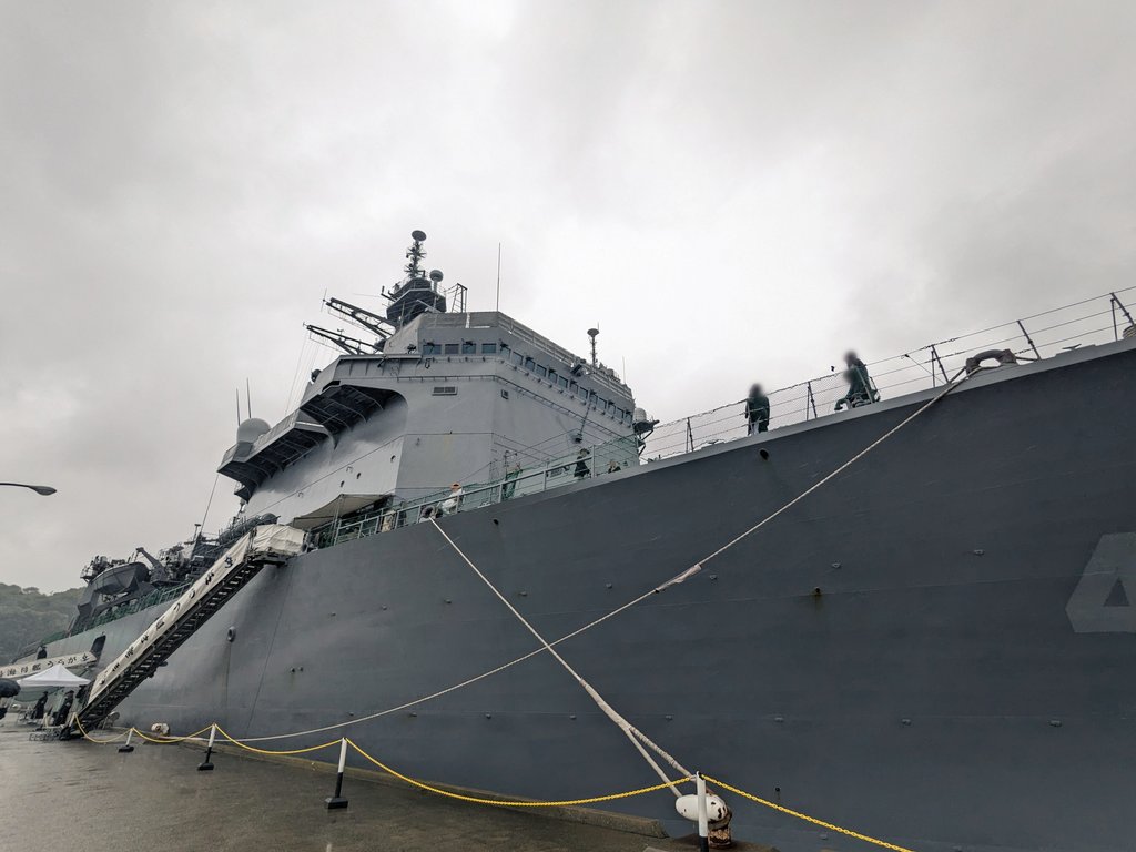 inori20210112's tweet image. 掃海母艦「うらが」(MST-463)乗艦⚓
機雷を除去する掃海艇の補給や指揮が任務の掃海母艦。
特殊任務専門の後方支援艦ってなんかロマンあるよね(*´∀｀*)

#オータムフェスタ
#オータムフェスタ2025
