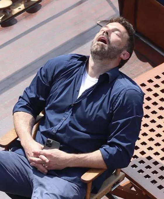 Gibboanxious's tweet photo. I wouldn't mind being Ben Affleck for a day. https://t.co/ITqBGXo72i