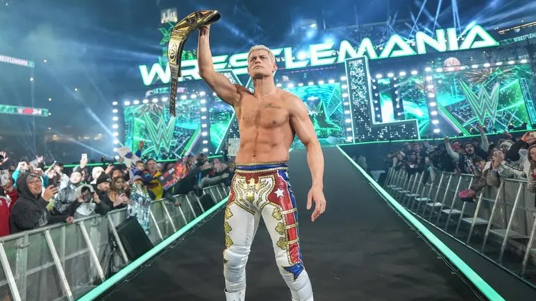 WrestlePurists's tweet image. Only two wrestlers have pinned Roman Reigns in singles matches this decade
• Cody Rhodes
• Bronson Reed
#WWECrownJewel