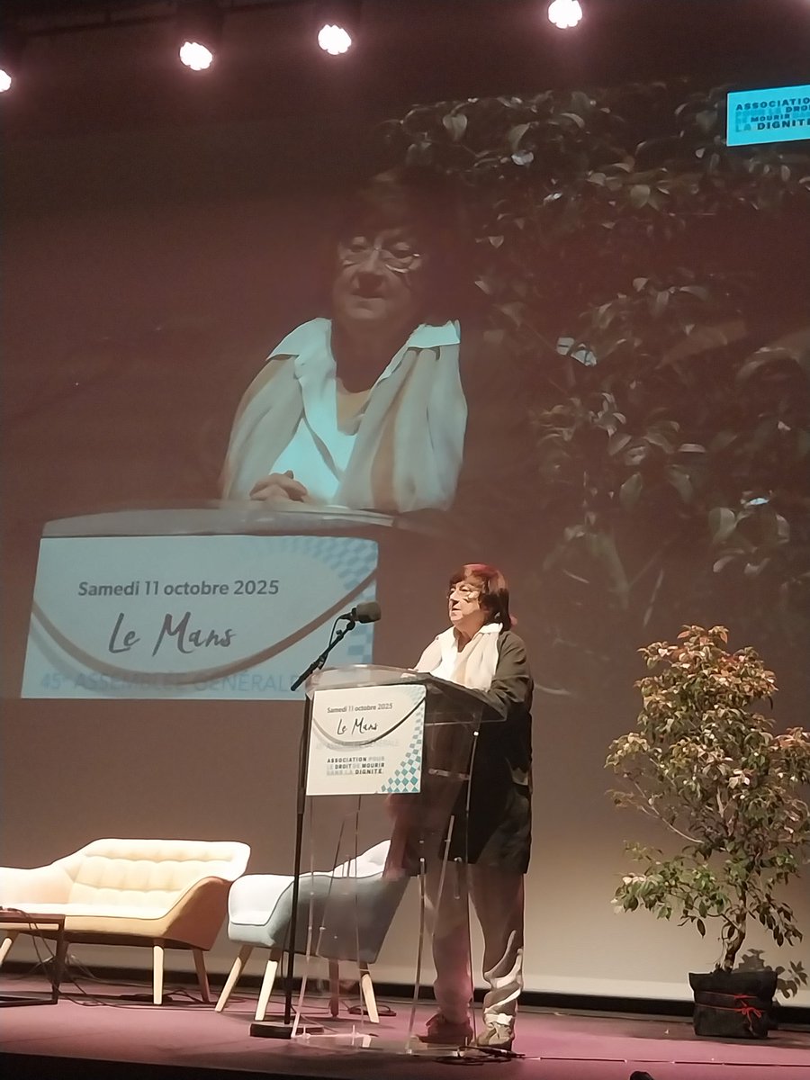 La majorité des demandes d'euthanasie en Belgique c'est des personnes atteintes de cancers et des personnes ayant des polypathologies. Jacqueline <a href="/herremans_/">Jacqueline Herremans</a> de ADMD Belgique.