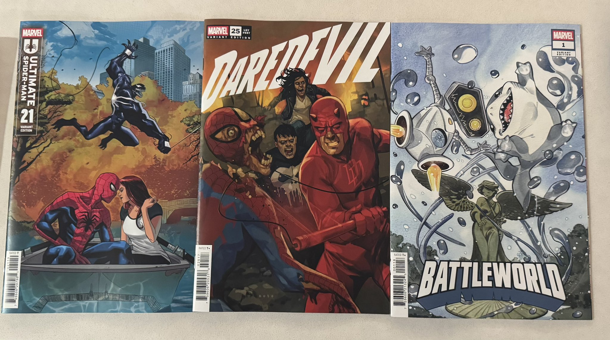 NYCC限定 BATTLEWORLD PEACH MOMOKO 桃桃子 NYCC限定 BATTLEWORLD