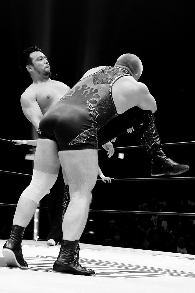 KENTAを支持する間抜けども、思う壺になってよかったな！！

俺を支持する小市民ども、間違ってないからな！！