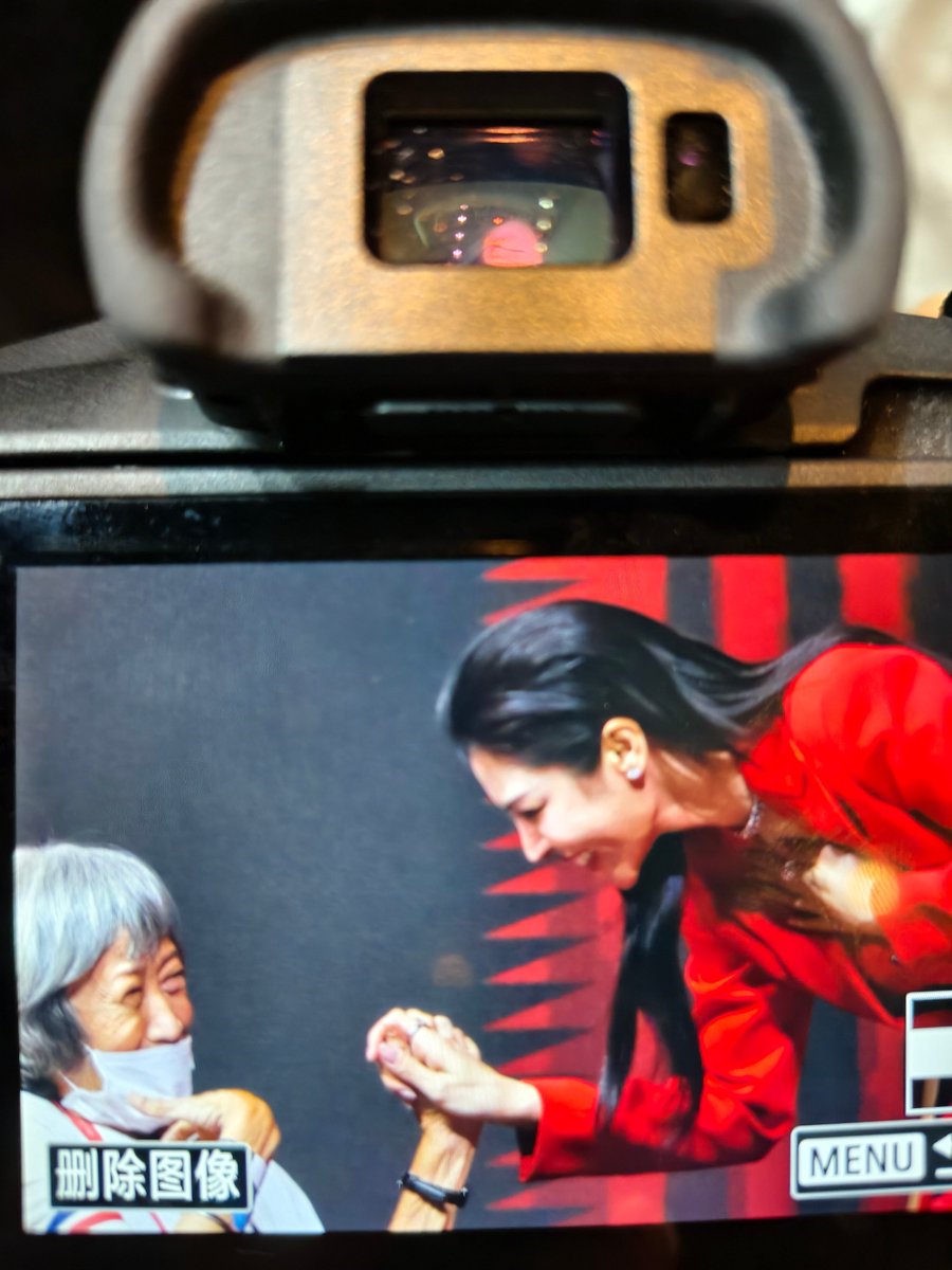 lostxuser's tweet image. this warms my heart 🥹🤍

HAPPY BIRTHDAY PERAYA
#FayeGentleBadGirlParty