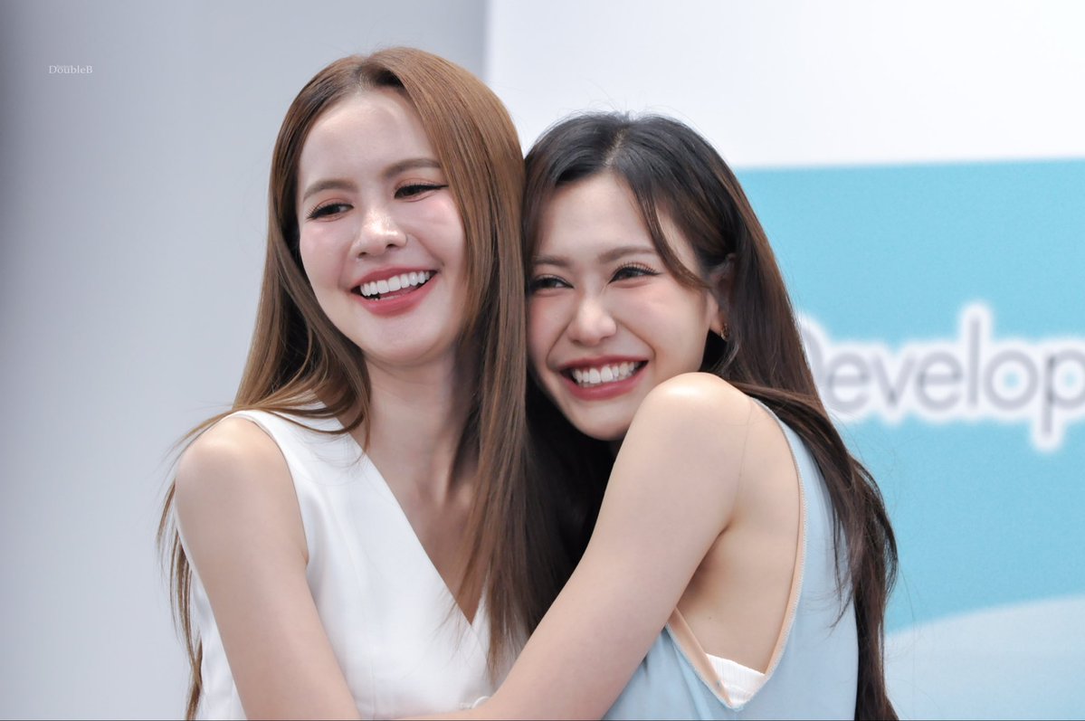 mewxpn's tweet image. น้ำหนึ่งเนยเมื่อวานคือไม่เอาอะไรแล้วอะ เหมือนงานนั้นมาก แต่งเสร็จก็อาฟเตอร์ปาร์ตี้ต่อเลย

#น้ำหนึ่งเนย #NamneungNoey 
#NamneungMilinD #NoeyKanteera