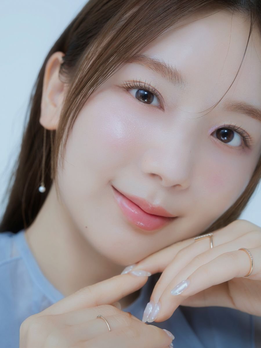 bitekicom's tweet image. ＼美肌すぎるインフルエンサー／
#ひよん さん(@hiyon_3)の
透明感を保つ美肌ルール🐥💋

開き毛穴を克服！毛穴レス肌になった理由はコレ🗝
biteki.com/life-style/bod…
