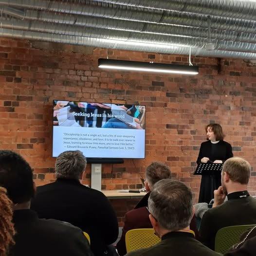 Mthr Charlotte asks "what does the Oxford Movement look like today?" at the launch of the sacramental mission network.
O Lord, we pray that you will renew and revive your church in this city 🙏