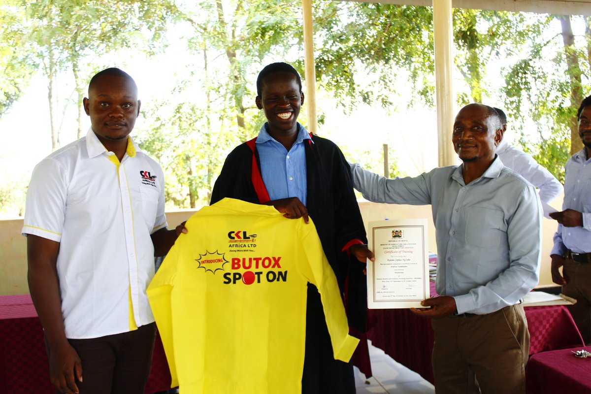 Today, we marked 102nd Bovine Artificial Insemination Graduation. CKL Africa (Coopers Kenya Limited) graced the ceremony by offering various merchandise to the graduands. Congratulations to the graduands.