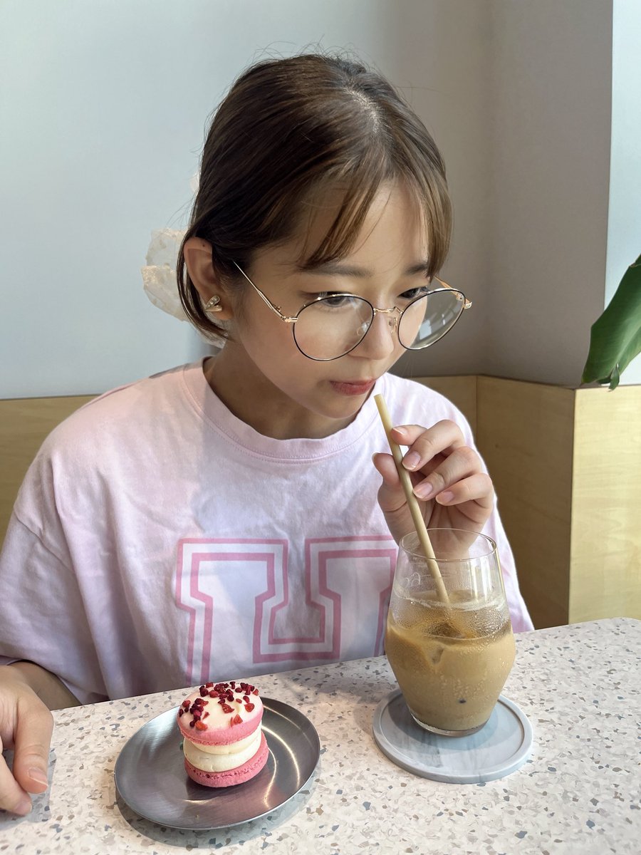A_AdventureTime's tweet photo. 韓国おしゃれカフェ🇰🇷💗 https://t.co/gTU2Q3Y5Au