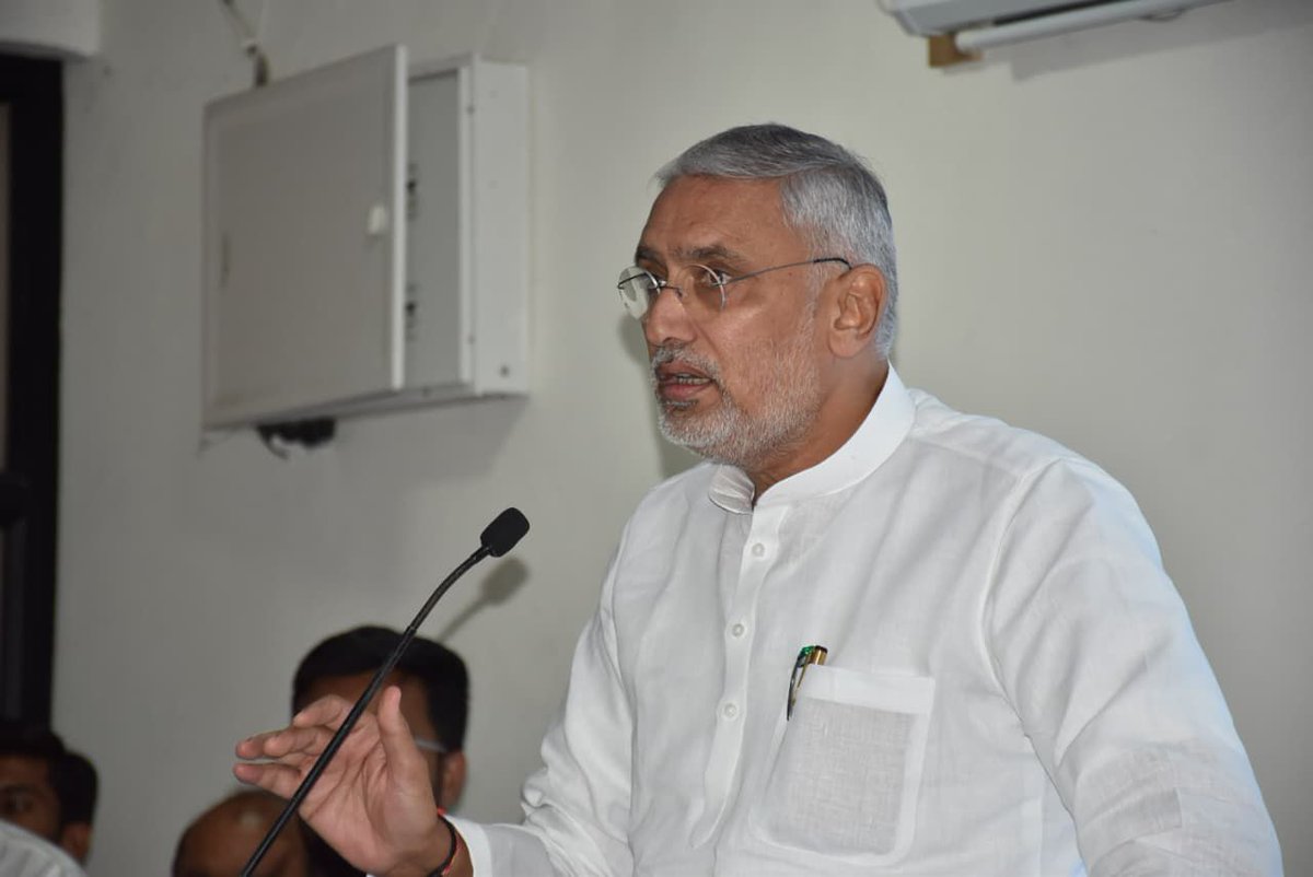 MLAJagdish's tweet image. આજે મહેસાણા ખાતે ગણપત યુનિવર્સિટી ખાતે વાઈબ્રન્ટ ગુજરાત રિજિયોનલ કોન્ફરન્સ અંતર્ગત આયોજિત થયેલ સહકાર ક્ષેત્રના સેમિનારમાં સહભાગી થવાનો અવસર પ્રાપ્ત થયો.
માનનીય પ્રધાનમંત્રી શ્રી નરેન્દ્ર મોદીજીએ શરૂ કરાવેલ વાઈબ્રન્ટ ગુજરાત ગ્લોબલ સમિટ આજે નોલેજ શેરિંગ, સ્ટ્રેટેજીક પાર્ટનરશીપ…