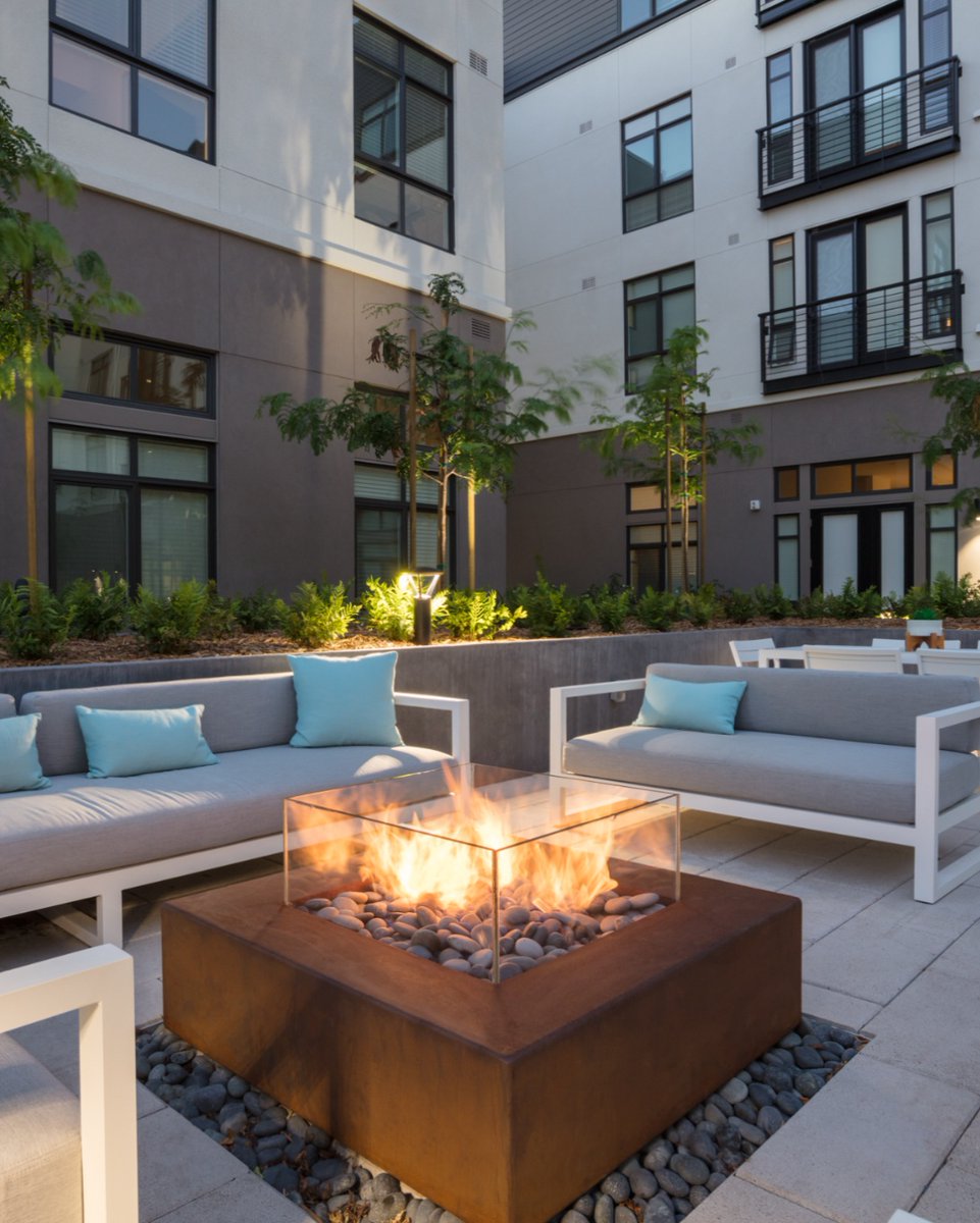 paloform's tweet image. A cozy corner in The Apartment Collection at Bay Meadows. 

The Bento Corten #firepit provides a gentle glow and inviting atmosphere for residents to enjoy this stylish common space. 

#paloform