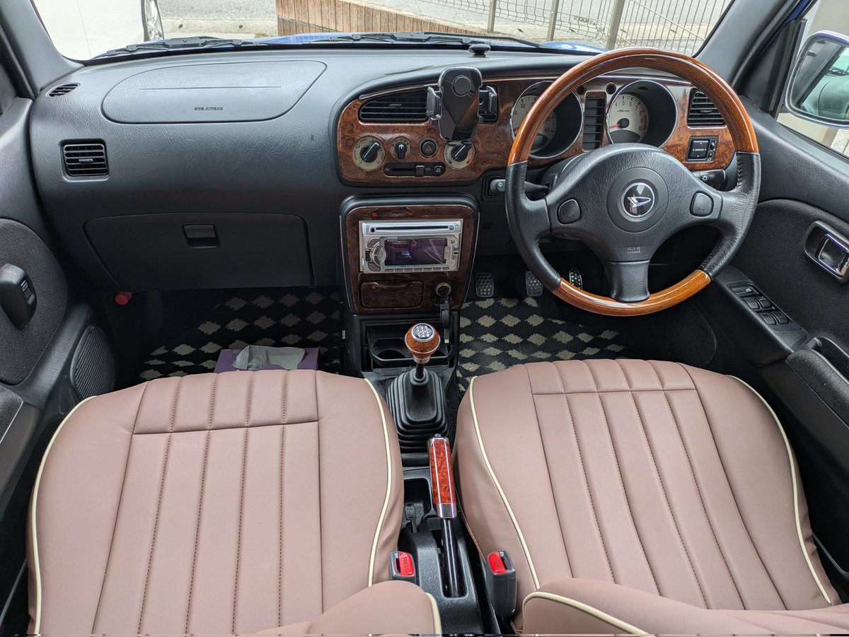 panda_evo7's tweet image. 固定用
CT9A ランエボ7
L700S ミラジーノ ミニライトスペシャルターボ
主にこの2台で遊んでます✌️