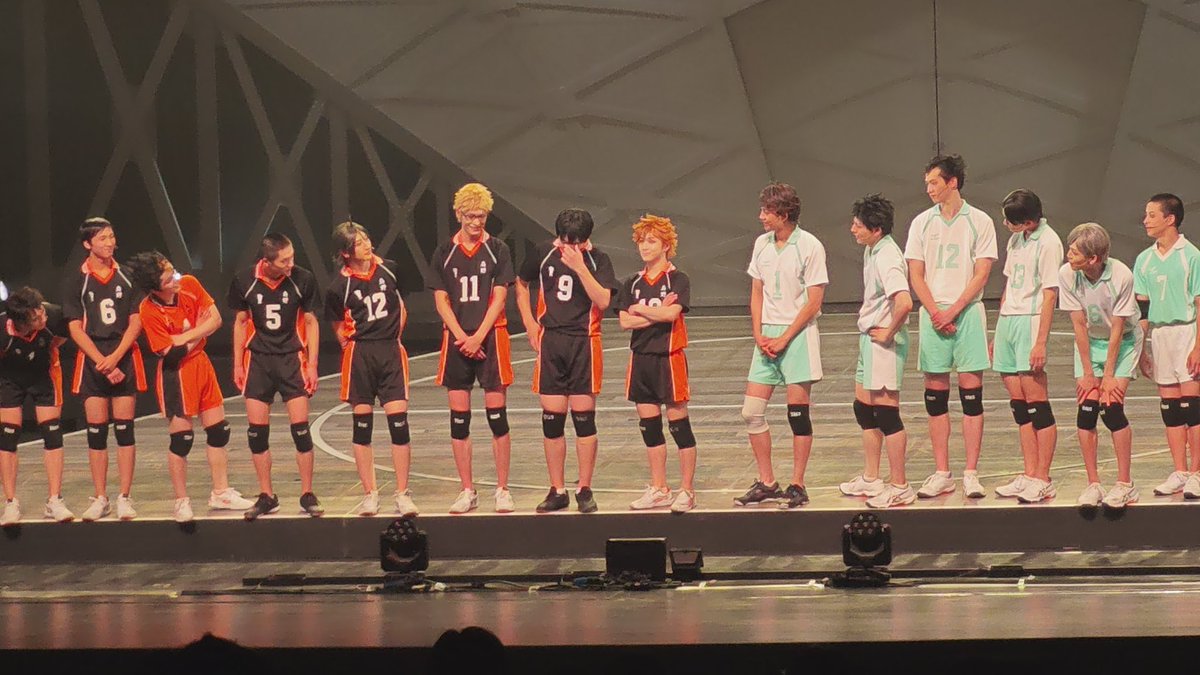 8shine_light's tweet photo. あの頃、毎日舞台劇を見られてたの、懐かしすぎる…！
16日初日も，19日のハイキューの日も，24日も，29日も，30日の大千秋も全部見たんだから、また絶対会おうね？また会えるよきっと！今は未だに離脱できず号泣😭😭😭 https://t.co/ktV5mIrXz2