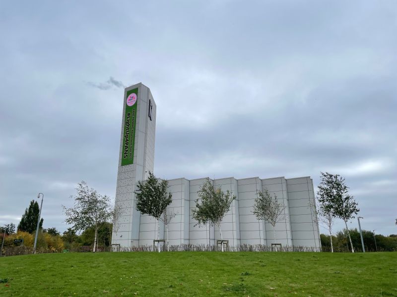 UniNhantsNews's tweet photo. Our Energy Centre screen has been 'lit up' for PANS Awareness Day 2025 to raise awareness of these conditions.
Find out more about the campaign: https://t.co/7PPAlMXyJu
#LightUp4PANS https://t.co/eatZT5Fed5