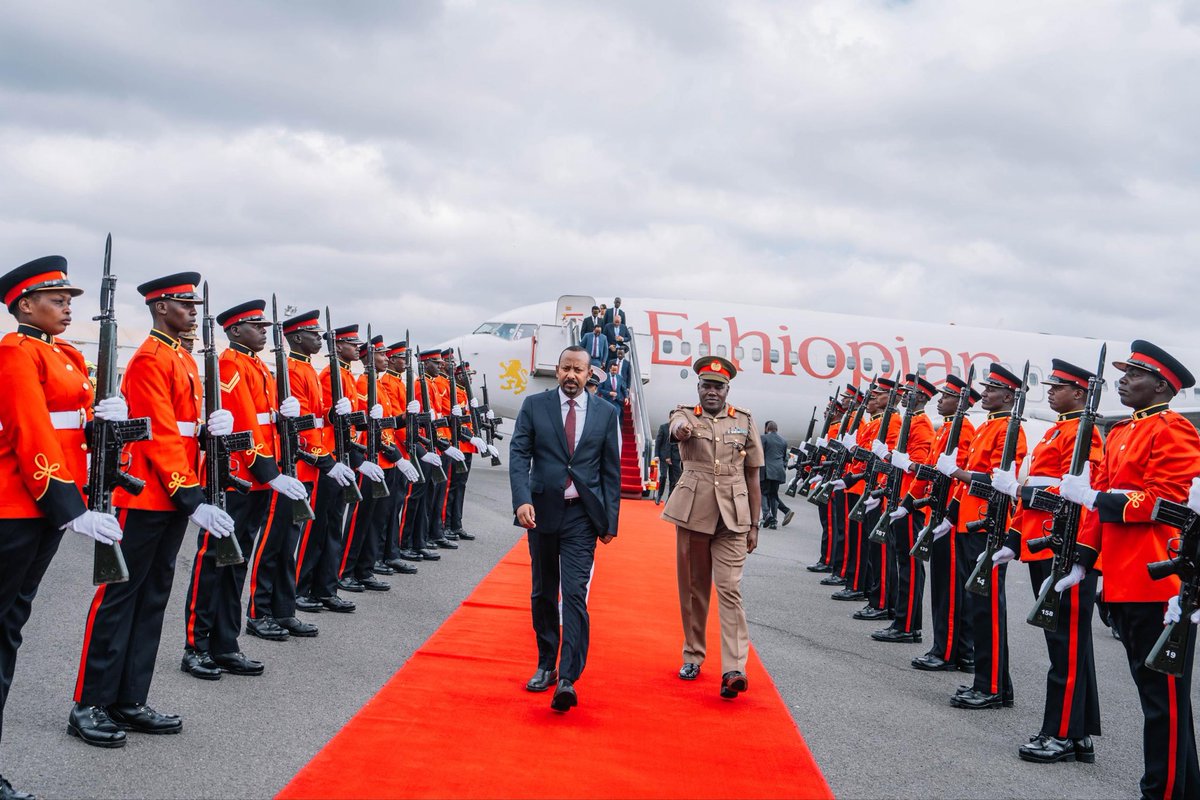 ButaDubi's tweet image. It is with great honor that I, on behalf of the Ethiopian Mission in Kenya, welcome His Excellency Prime Minister @AbiyAhmedAli to Nairobi for the 24th COMESA Summit.

Your presence, Your Excellency, underscores Ethiopia's unwavering commitment to regional integration and…