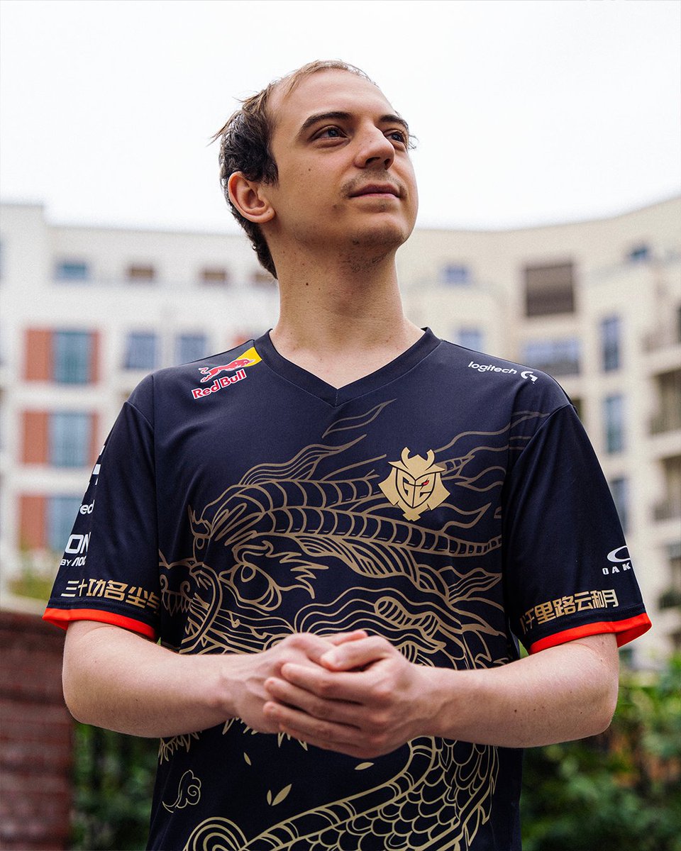 Back in China, to dominate the World again 🐉

Worlds 2020 Legacy Jersey, AVAILABLE NOW!
