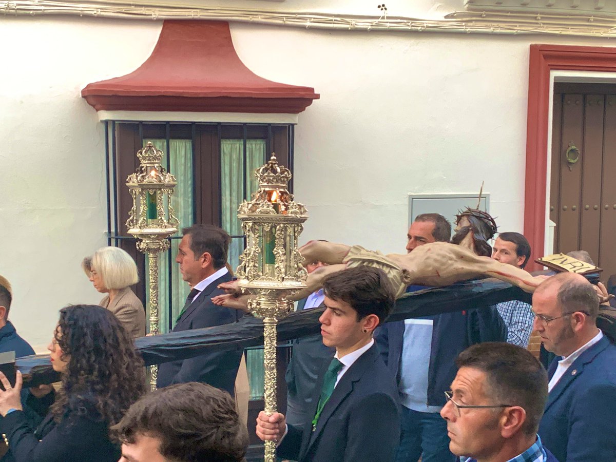 Hoy es Jueves de Vera+Cruz.
#somosdelcristo