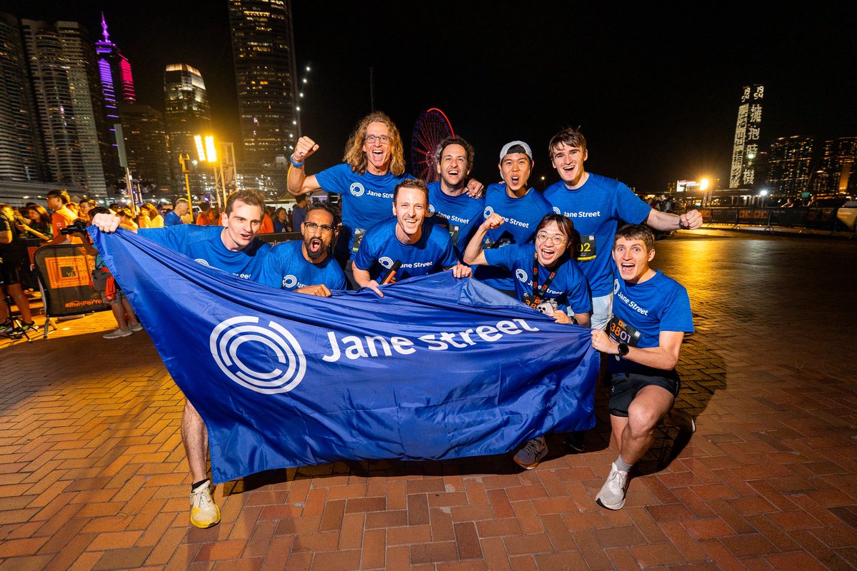 Bloomberg Square Mile Relay tweet media