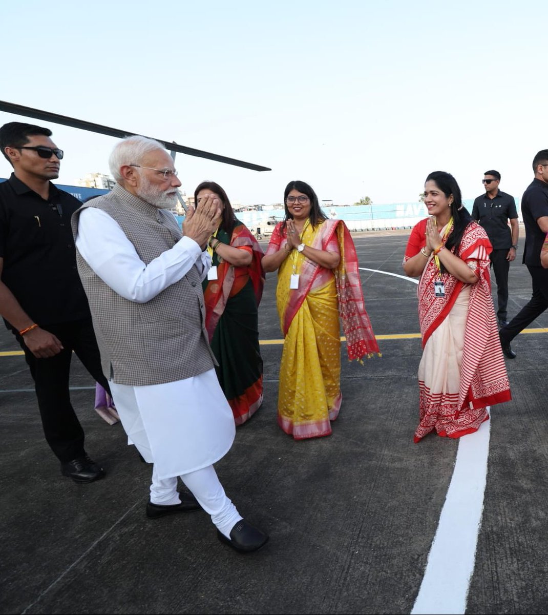 Priti Satam (Modi ka parivar) tweet media