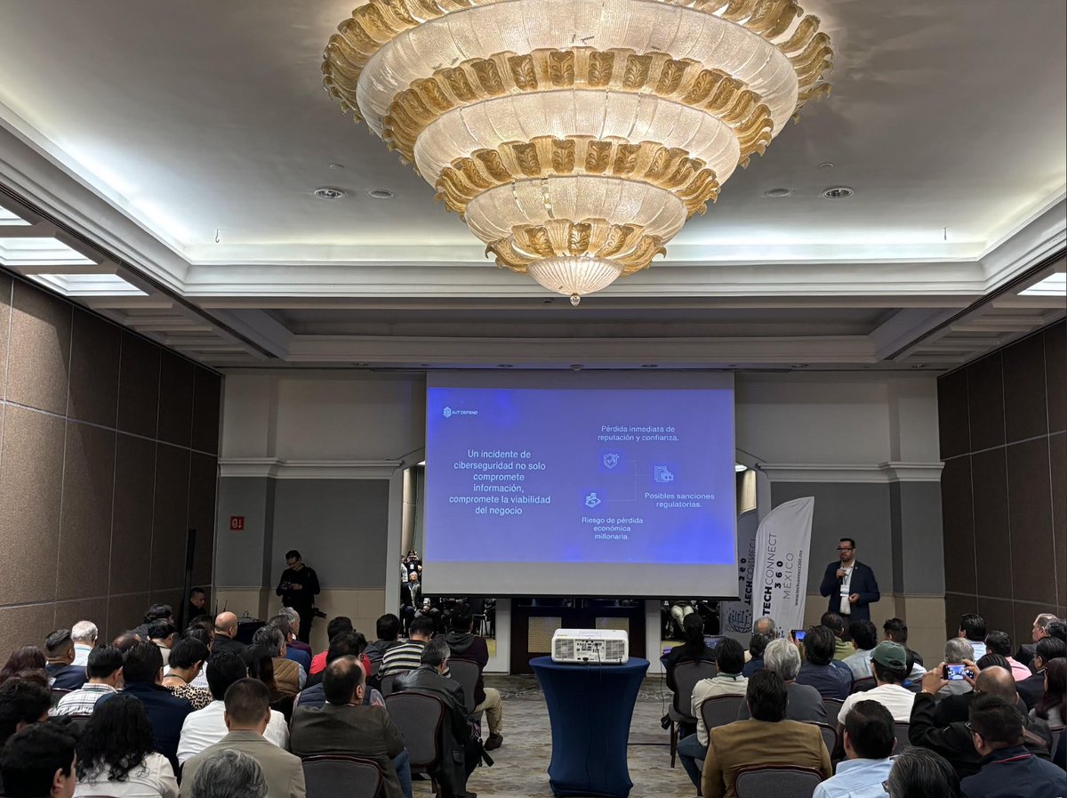 En días pasados acudimos a la Expo Tech Connect 360 2025, la cual se llevó a cabo en Reforma, Ciudad de México 🇲🇽.

¡Fue un camino lleno de aprendizaje y nuevas perspectivas para seguir creciendo! 💪