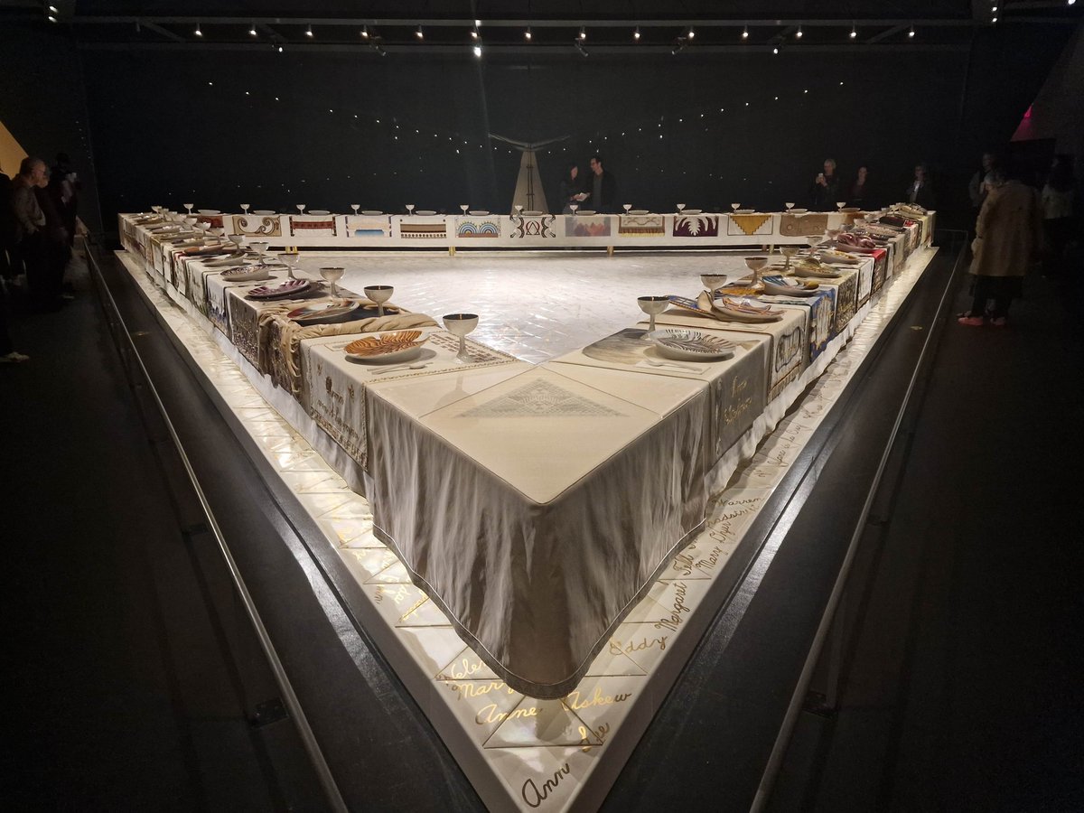 ManelTrenchs's tweet photo. Sopar-col·loqui “Perspectiva de gènere a l’art i la història” amb @IsaMellen .
Dia: dimecres 14 de gener de 2026.
Lloc: Mataró.
Horari: 20:00 - 23:00.
Només amb reserva prèvia. Nombre tancat de participants.
#donART https://t.co/rxpqtPFsym