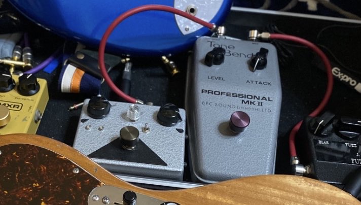 ギター Hazy Pedals - Silver Keg Fuzz gain mid ギター Hazy Pedals