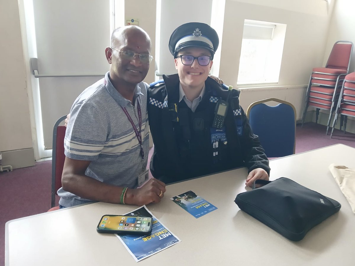 MPSNorburyPark's tweet image. Today Norbury Park SNT held an ASB Surgery at St Oswald&apos;s Church. It was lovely to see all residents who attended to raise there concerns.  With Appu the local Councillor and assistants to the MP Steve Reed.

#NorburyPark 
#MPSCroydon 
#MyLocalMet
@AppuDhamodaran