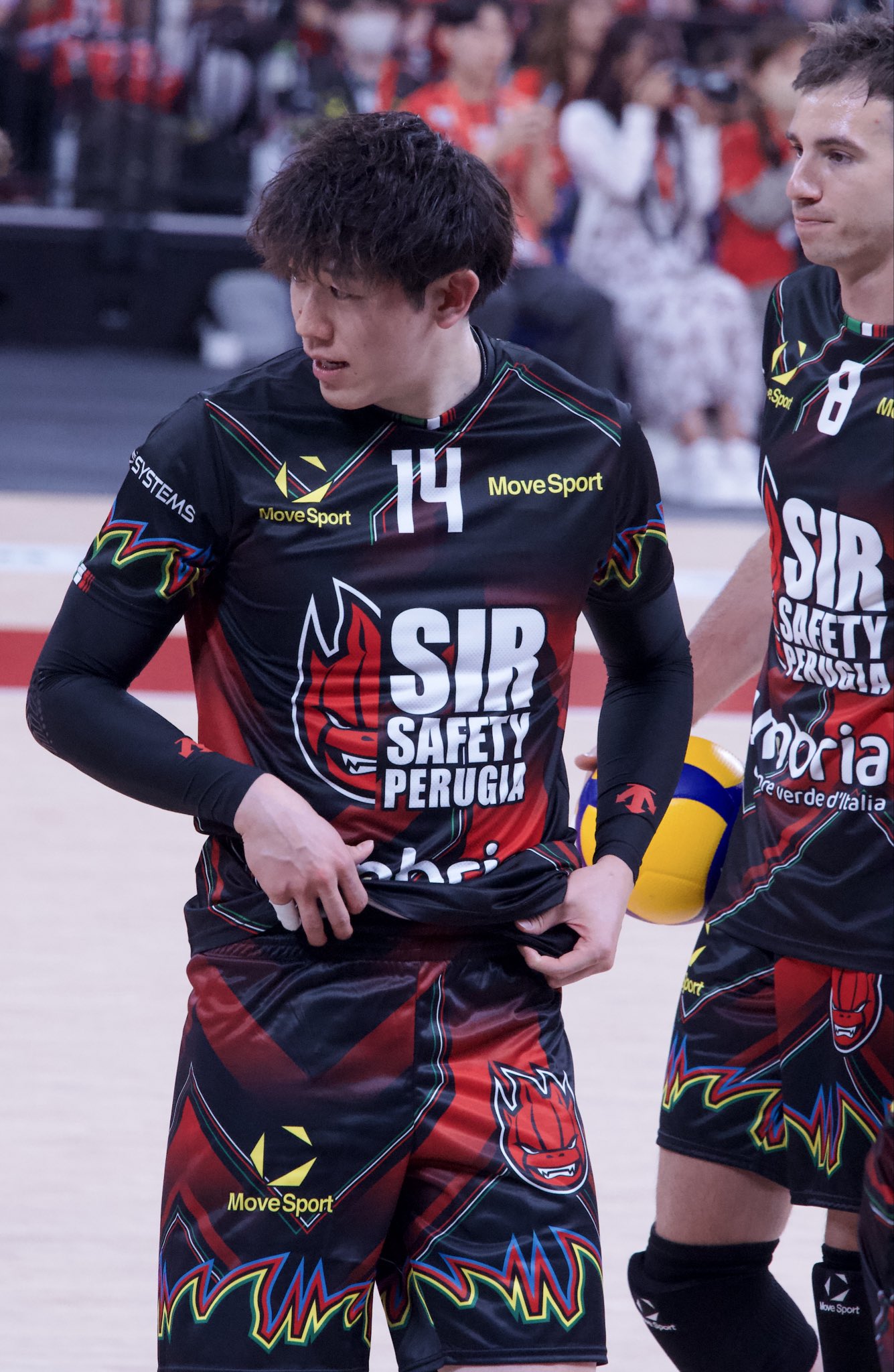 未使用品＊ 石川祐希 ペルージャ ジャケット Lサイズ 未使用品＊ 石川祐希