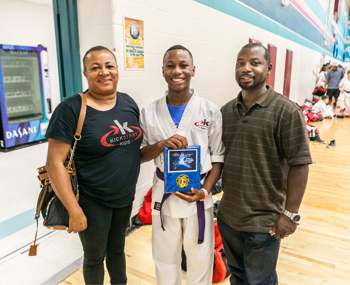KICKSTART_KIDS's tweet image. #TBT to one of our past Fall Qualifier Tournaments! 🥋🔥
Have you signed up yet to compete alongside your friends and earn your spot at this year’s State Championship? Don’t miss out!
-
#SupportTheCause #Nonprofit #MakeADifference