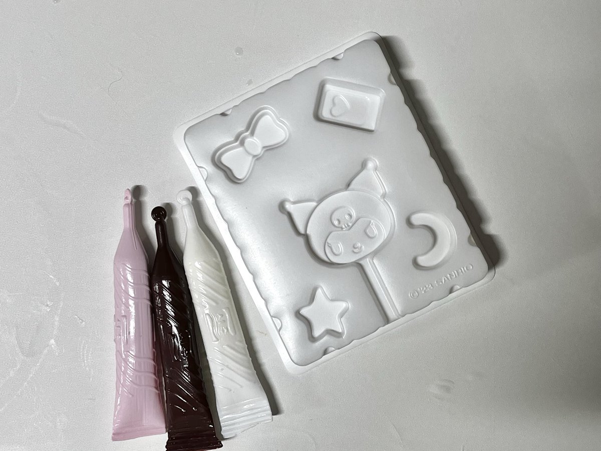 지카𝜗𝜚 tweet media