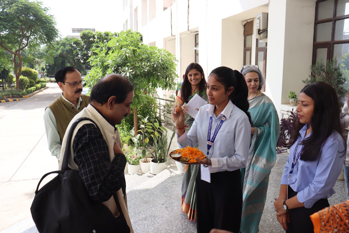 kg_suresh's tweet image. Addressed Nat&apos;nal Media Dialogue on Challenges of Misinformation &amp;amp; Disinformation in AI Era orgd by @MediaStudiesggu, @gurugramuniver1 today. 
#ArtificialIntelligence
#misinformation
#disinformation
#MediaLiteracy
@AshwiniVaishnaw @MIB_India @mlkhattar @mukulkanitkar @rammadhav_