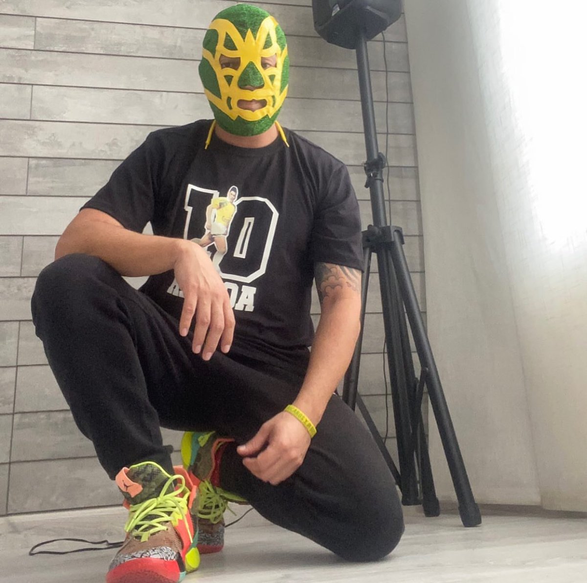 Feliz cumpleaños ídolo eterno #10 Jorge el “Coco” Ramoa ….Que Dios te siga regalando cosas maravillosas por que las merece todas 
<a href="/Manuelaramoa/">Manuela Ramoa</a> <a href="/ABucaramanga/">Atlético Bucaramanga</a>