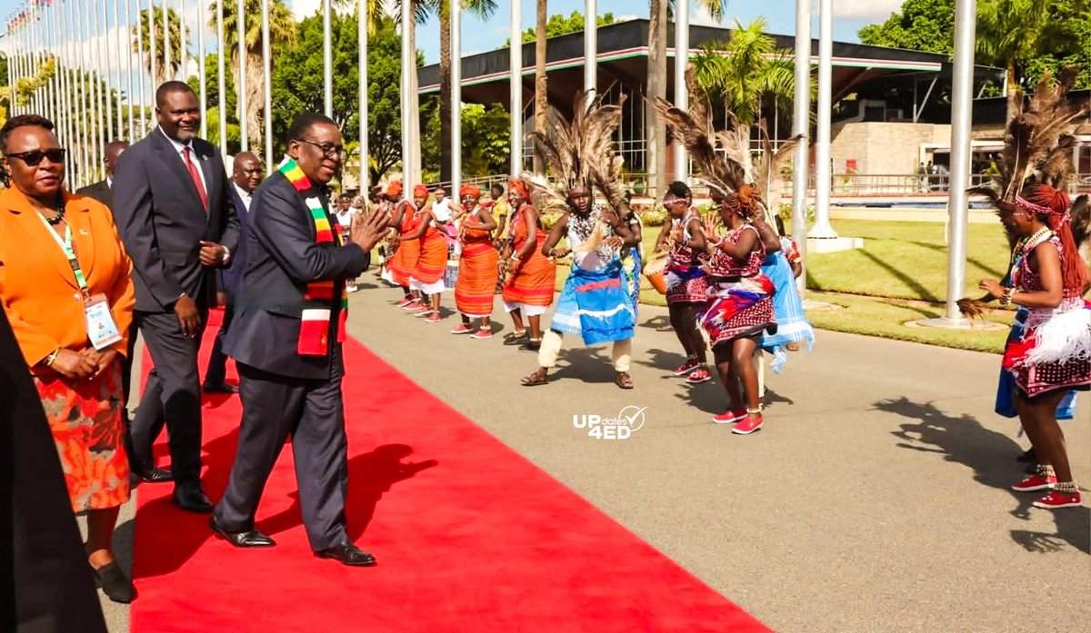 keke_rusambo's tweet image. President Mnangagwa departs Nairobi following the 24th COMESA Summit, where African leaders united for stronger economies and deeper integration. Together, we rise. 🌍✊
#COMESA2025 #EDMnangagwa #RegionalUnity