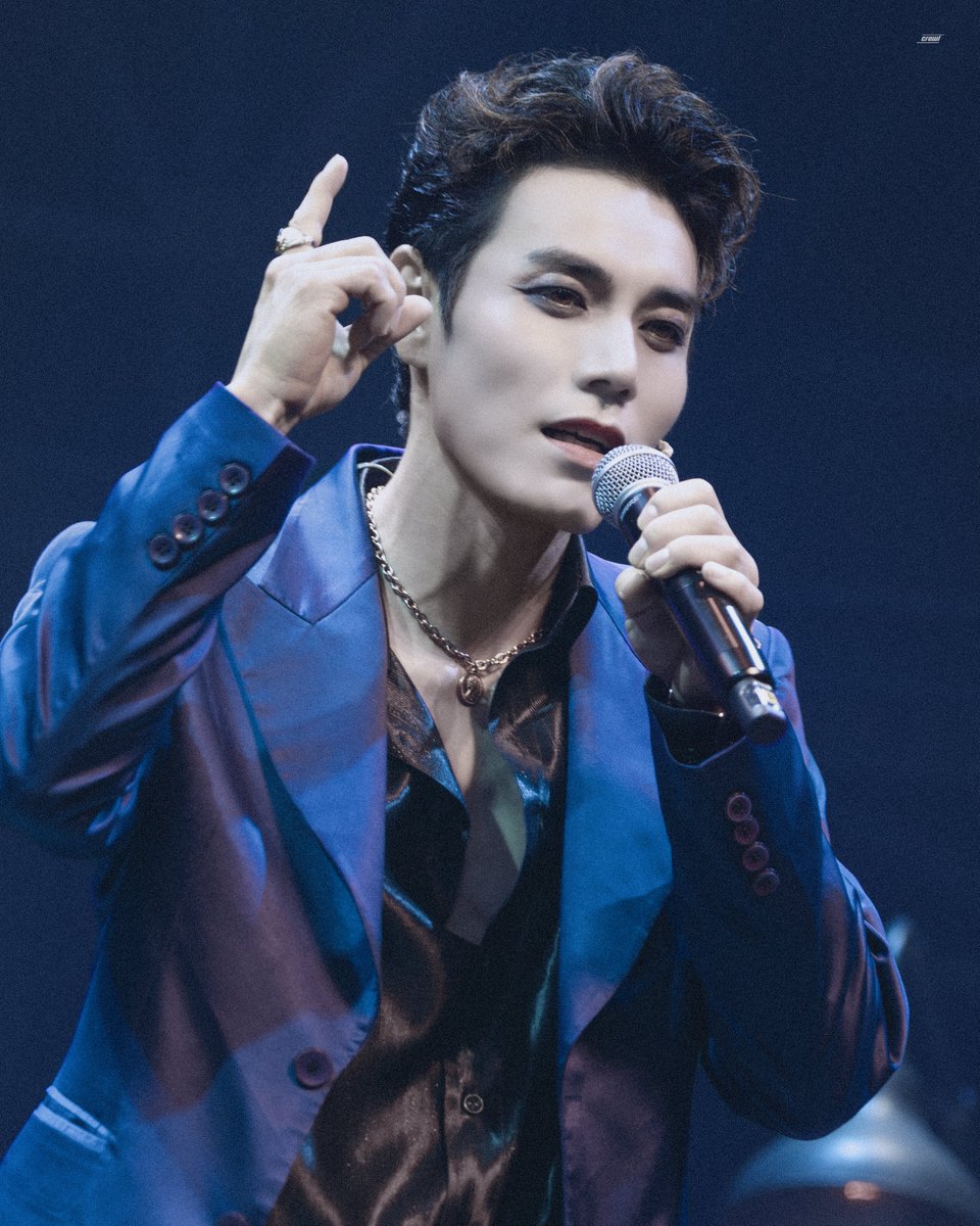 𝒄𝒓𝒂𝒘𝒍 tweet media