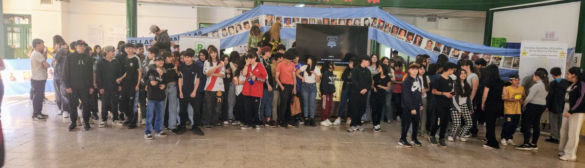 Charla de educación vial un pacto por la vida realizado el día 8 de octubre día del Estudiante Solidario con jóvenes secundarios de la Agrotecnica