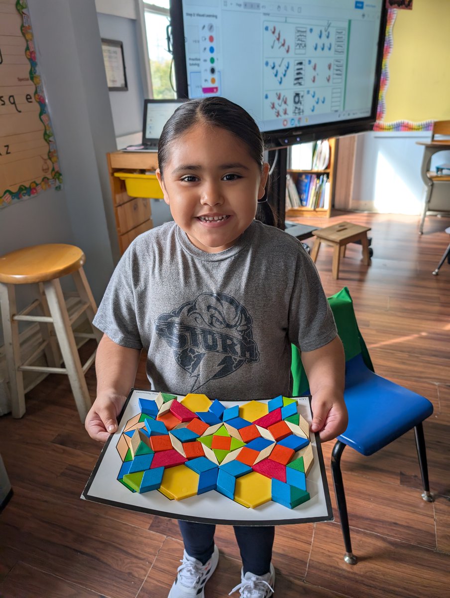 rbcsnj's tweet image. Kindergarten minds at work! 🧩 Our youngest learners are exploring patterns and shapes with tangrams — building creativity one piece at a time!
.
.
.
#RBCS #RedBank #CharterSchool #TakingTheWorldByStorm #ElementarySchool #BlueStorm