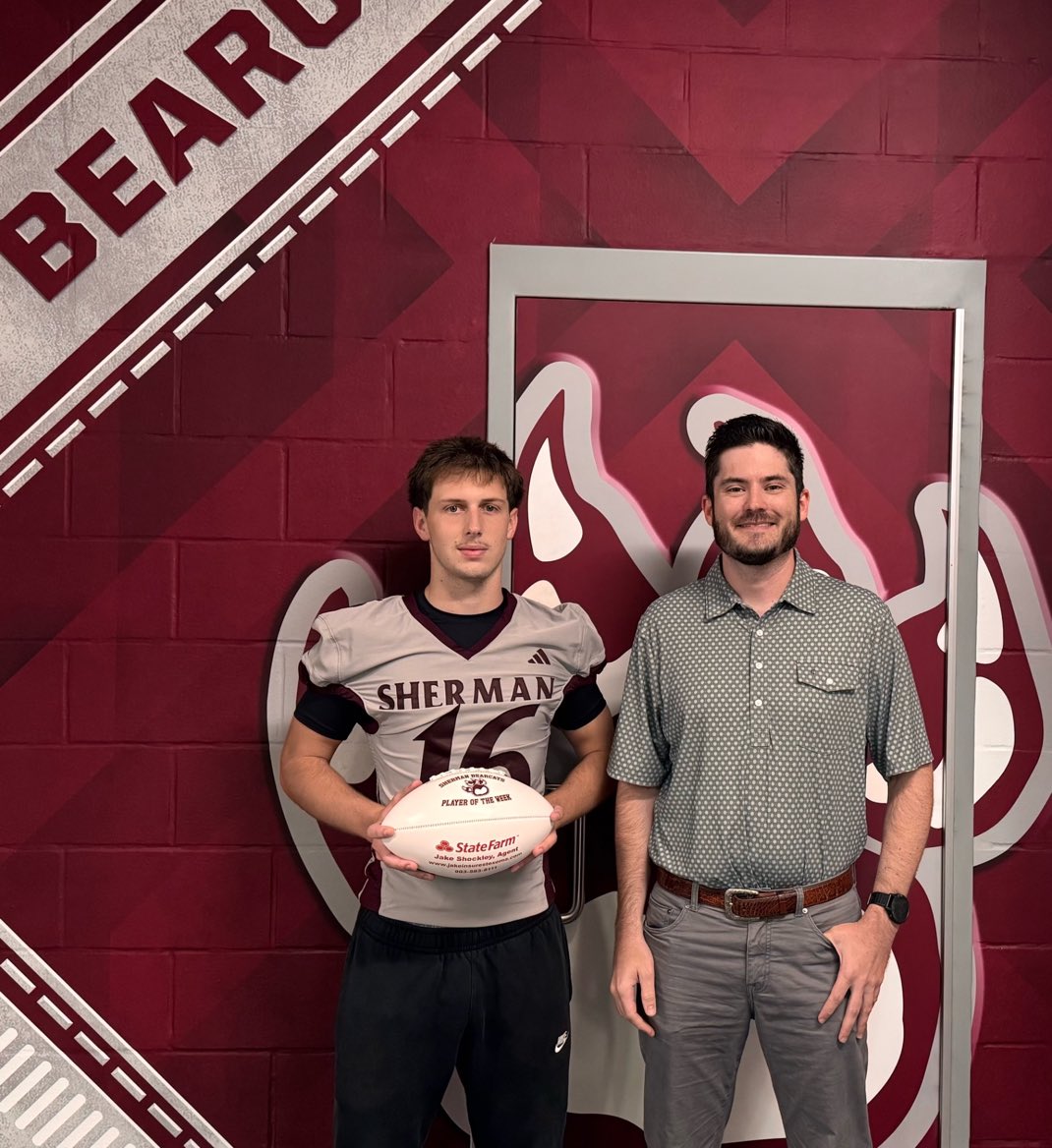 thank you coaches and @shockleystatefarm <a href="/SHBearcatFB/">Sherman Bearcat Football</a> 
#BEST