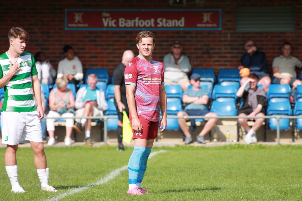 Horley Town FC tweet media